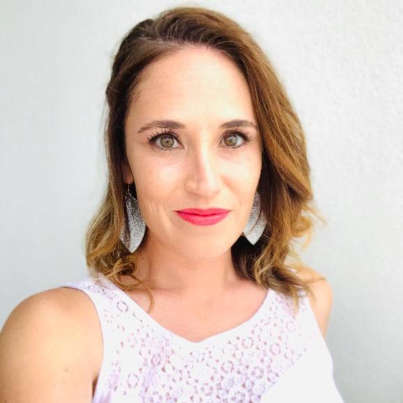 Meet your Posher, Kate - Picture 1 of 1